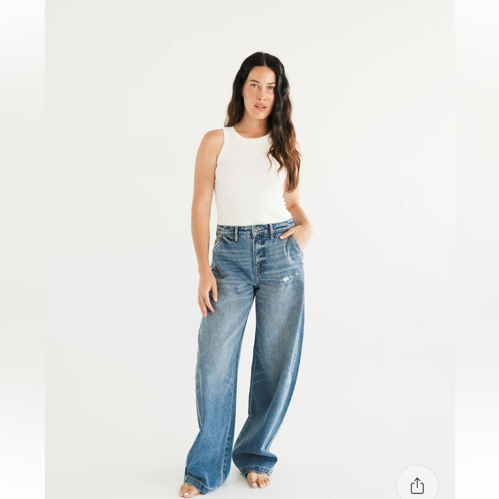 CJLA Bodie High Rise Barrel Jeans